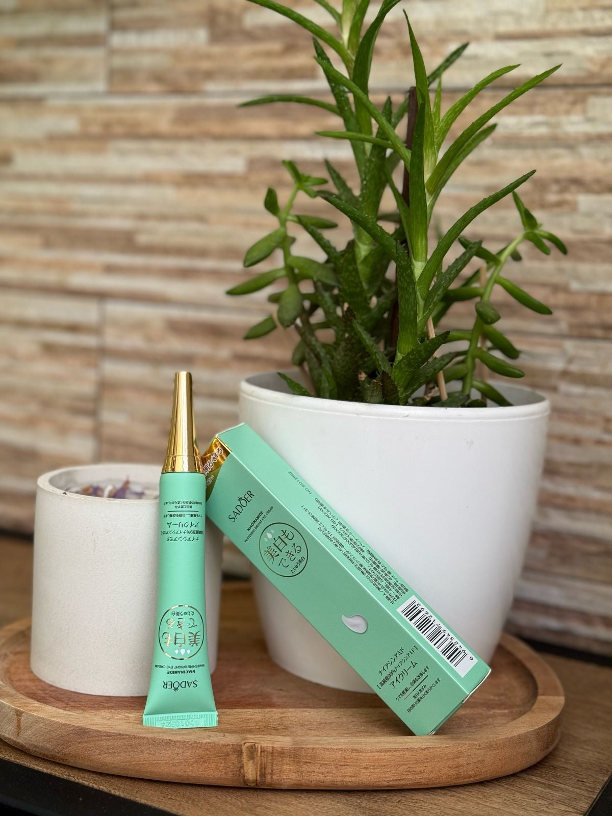 CONTORNO DE OJOS DE NIACI-RETINOL